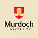 莫道克大学的校徽