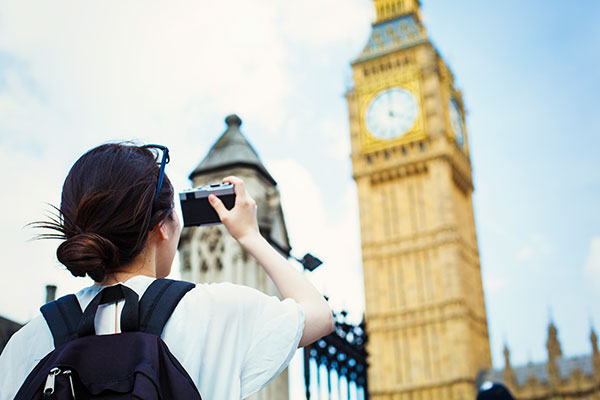 金融专业英国留学费用和英国留学的突出优势