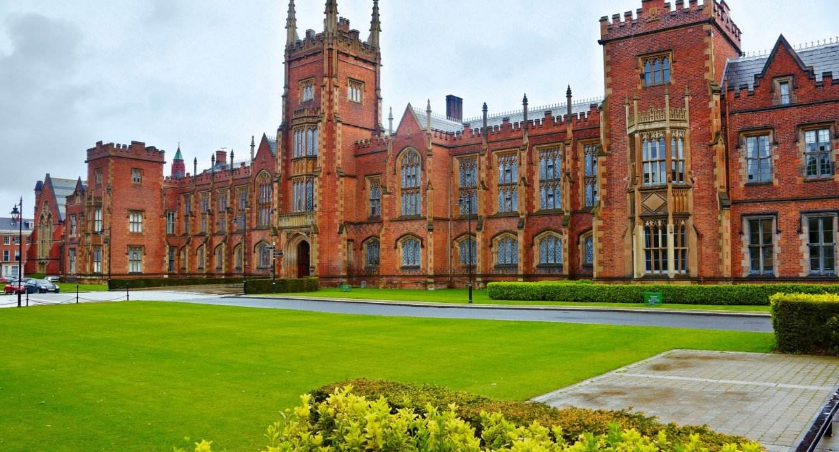 2017年英国女王大学奖学金申请要求详解 本科到博士最高全额奖学金等你来